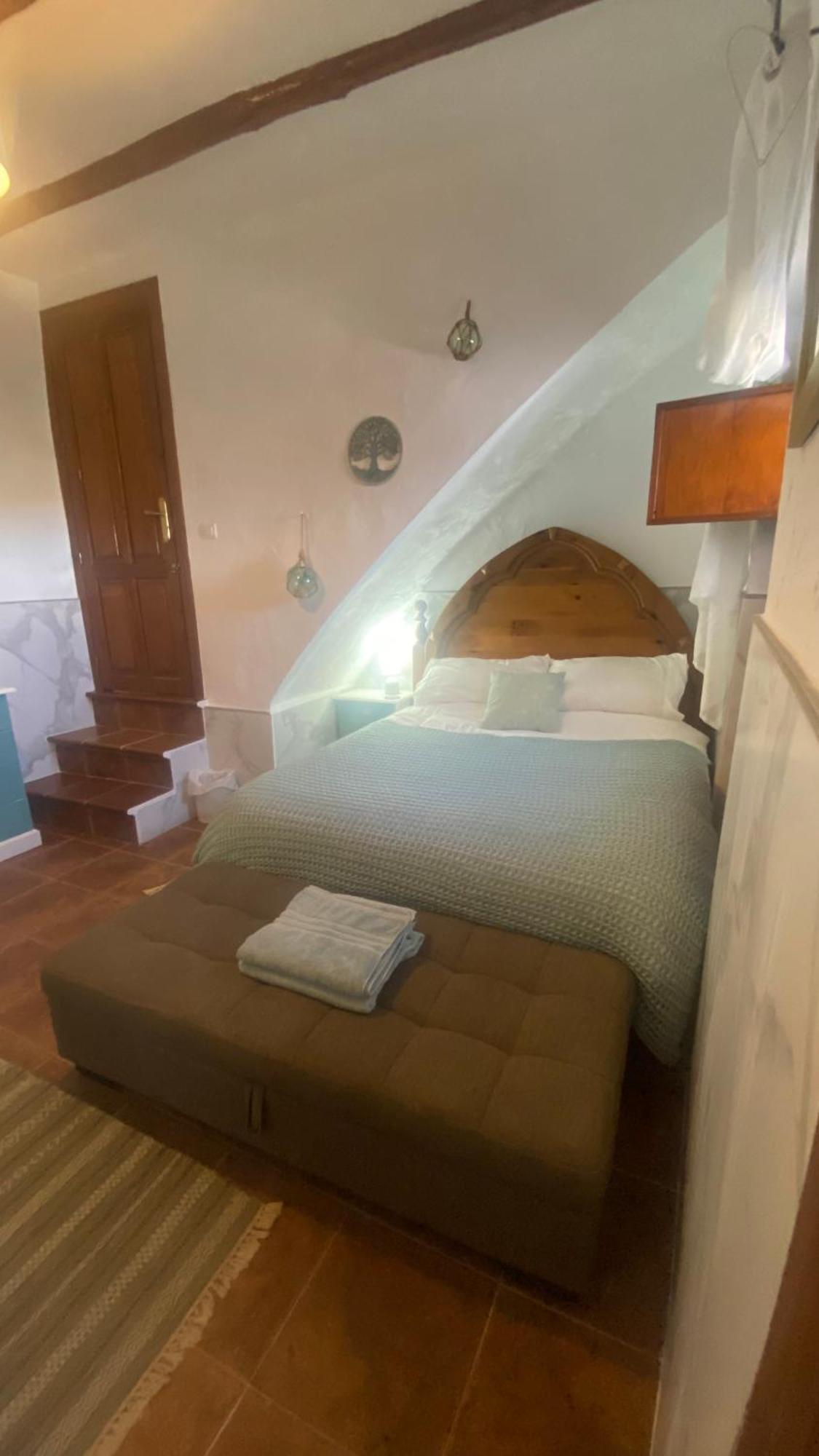 Cortijo Perejil, A Tranquil Mountain Escape & Private Pool Apartment Oria ภายนอก รูปภาพ